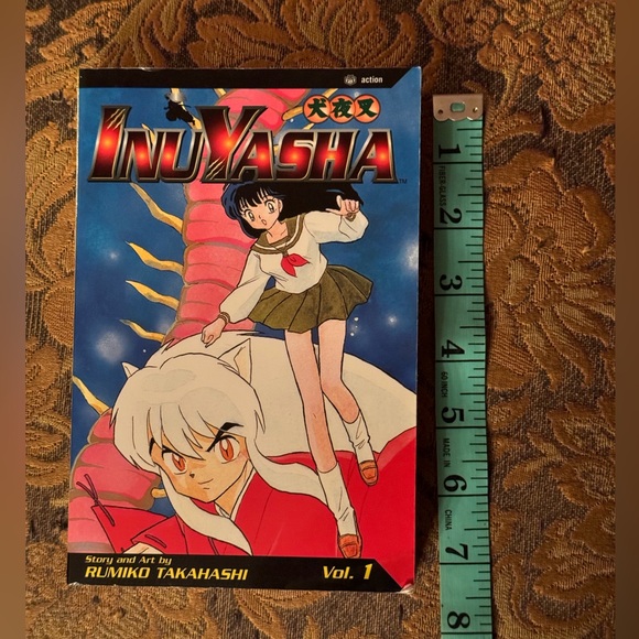 InuYasha volume 1 - Picture 8 of 10